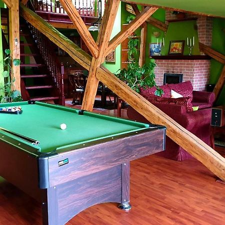 Luxury Oldtown Loft 320M2 On Hlavna Street Apartment Kosice Ngoại thất bức ảnh