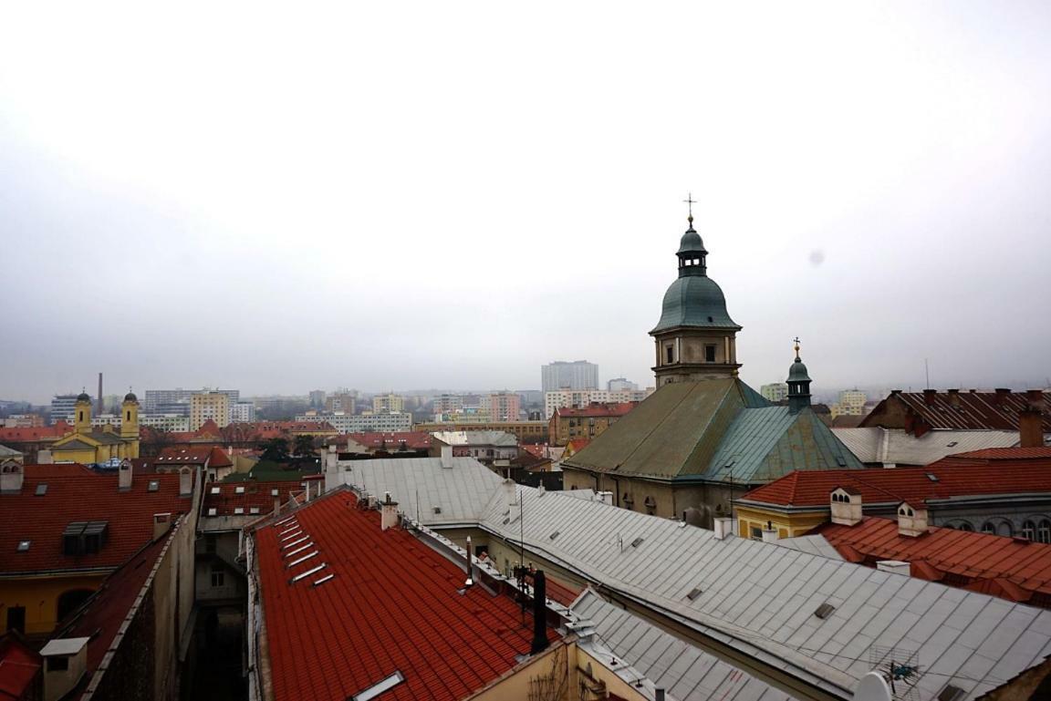 Luxury Oldtown Loft 320M2 On Hlavna Street Apartment Kosice Ngoại thất bức ảnh
